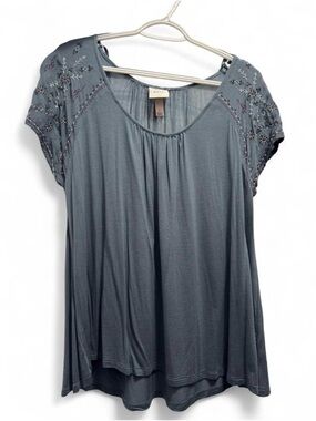 Knox Rose Slate Gray Embroidered Scoop Neck Blouse